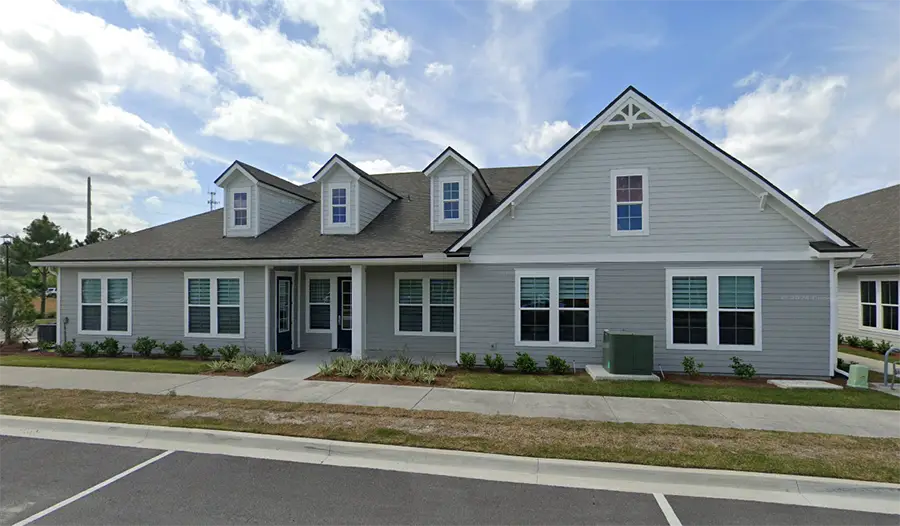 Outside picture of Nassau Veterinary Specialists office